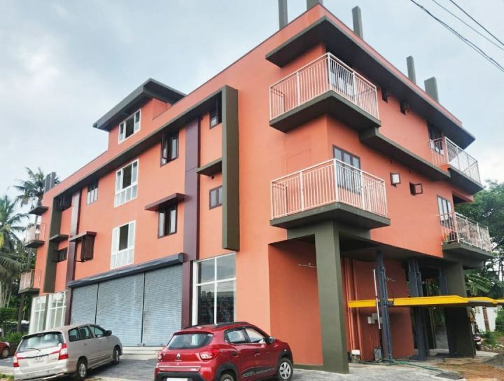10,000 sqft Brand new Residential and commercial bldg