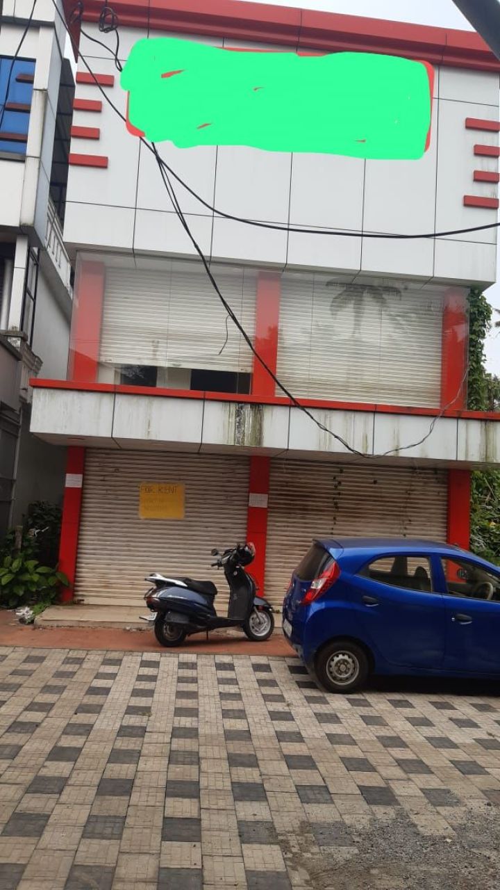 4 cent 2000sqft buliding area inside kattoor busstand