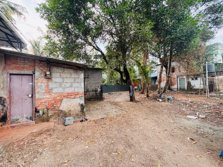 7 CENT LAND FOR SALE IN AROOR, KOCHI