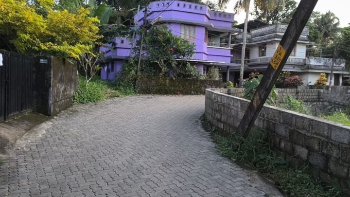 10 CENT PLOT FOR SALE IN THIRUVAMKULAM , ERNAKULAM , THRIPUNITHURA