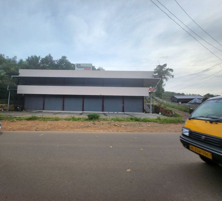 COMMERCIAL BUILDING FOR RENT at KODUNGOOR (Sreepadam Arcade Kodungoor-Pala Road)