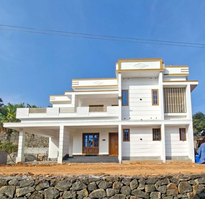 ? For Sale: Newly Constructed Ready-to-Move 2-Storey Luxury Home