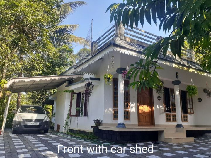 URGENT SALE, furnished, 12 cents, 1400sqft, 3 BR, 2 Bath. Rs.40 Lac