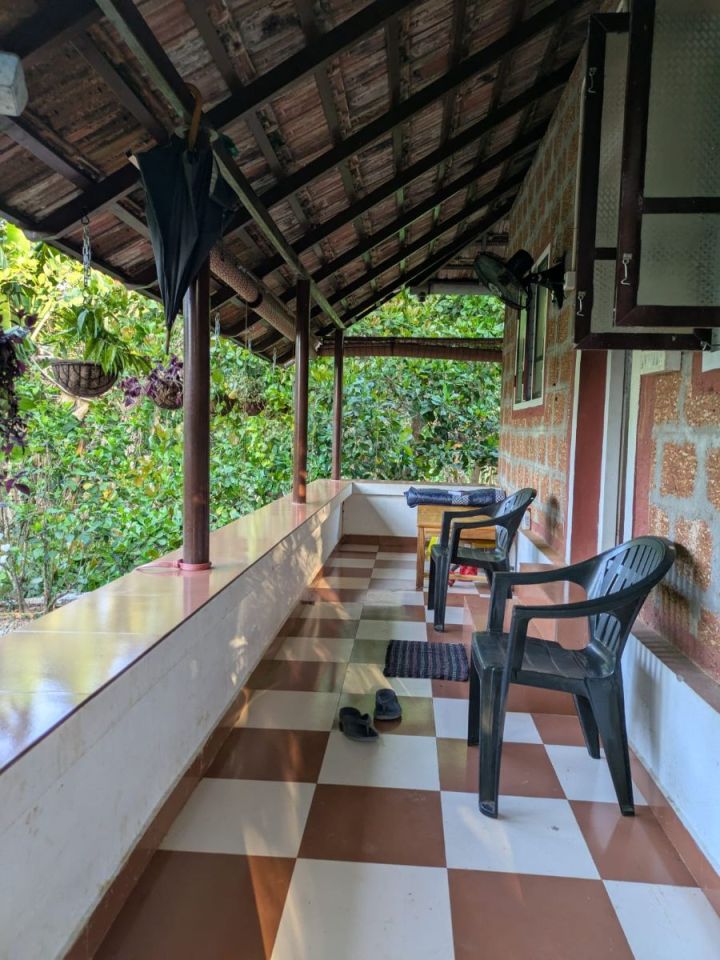 Farmhouse fully furnished and surrounded by lush greenery yeilding cashew etc