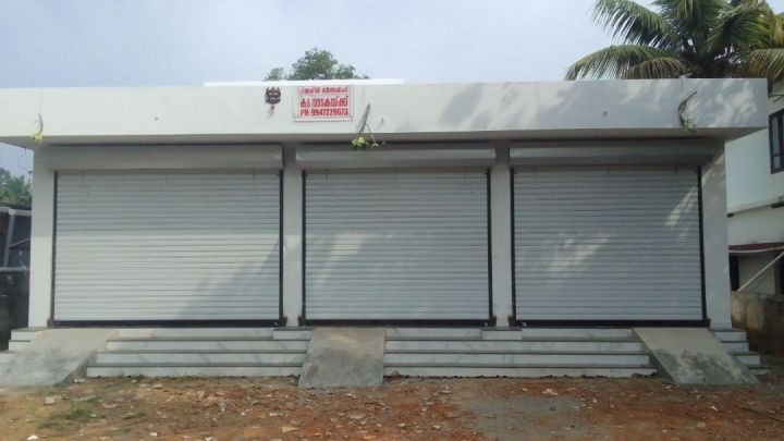 1500 Sqft Shop/Commercial Space for Rent - Prime Location