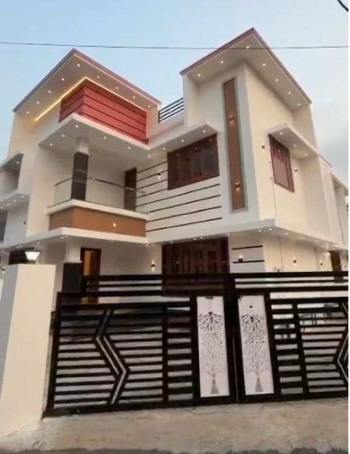 Luxurious 4 BHK newly built House for Sale in Mannuthy, Thrissur| Real Estate Thrissur