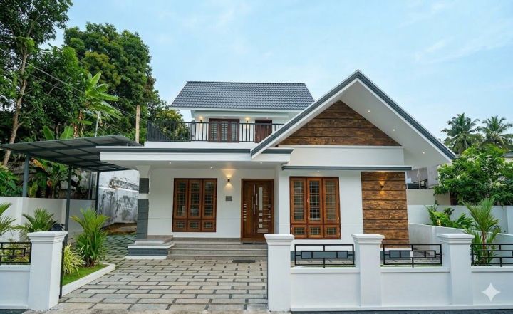 Property in Puliyaparamb, Pirayiri