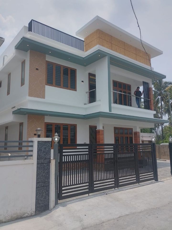 Premium 4 BHK House for Sale in Kozhukully, Nadathara, Thrissur | Real Estate Thrissur