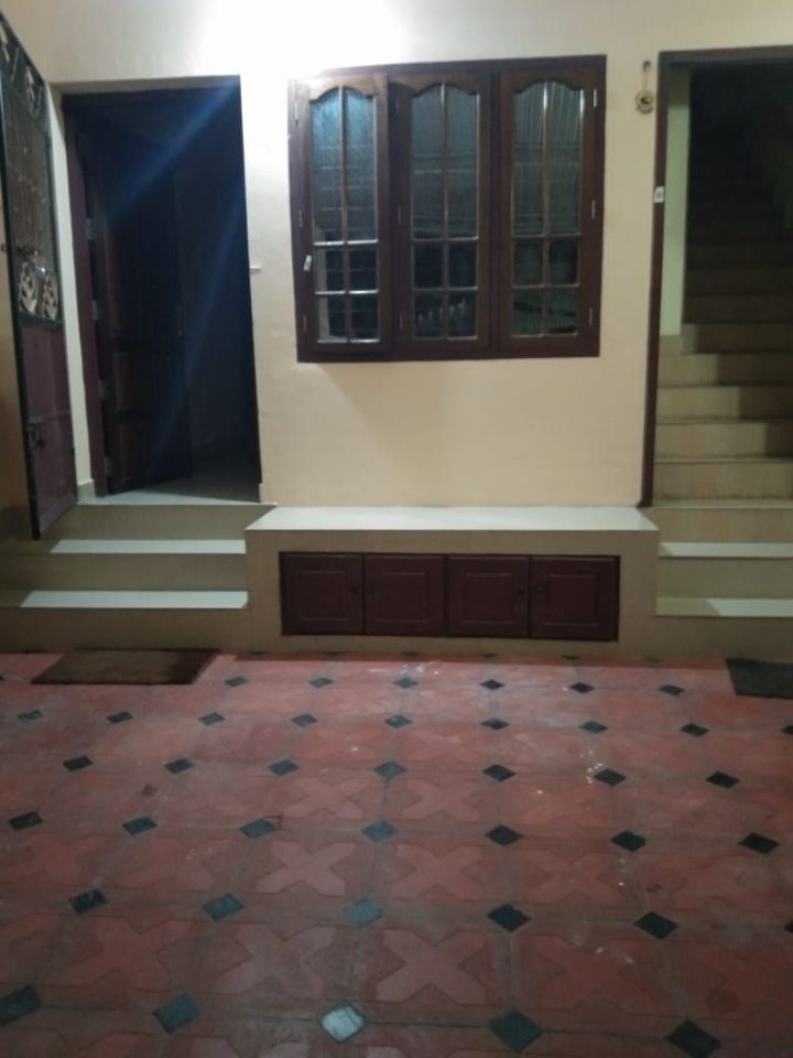 2 storeyed agaraharam house for sale in First Puthen street