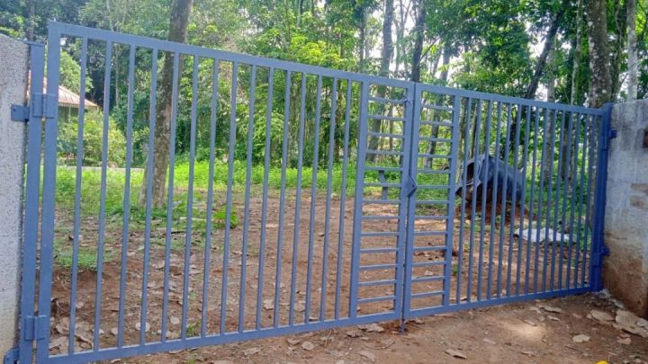 25 cent land near pandalam valiya koyil 350 metre from pandalam highway