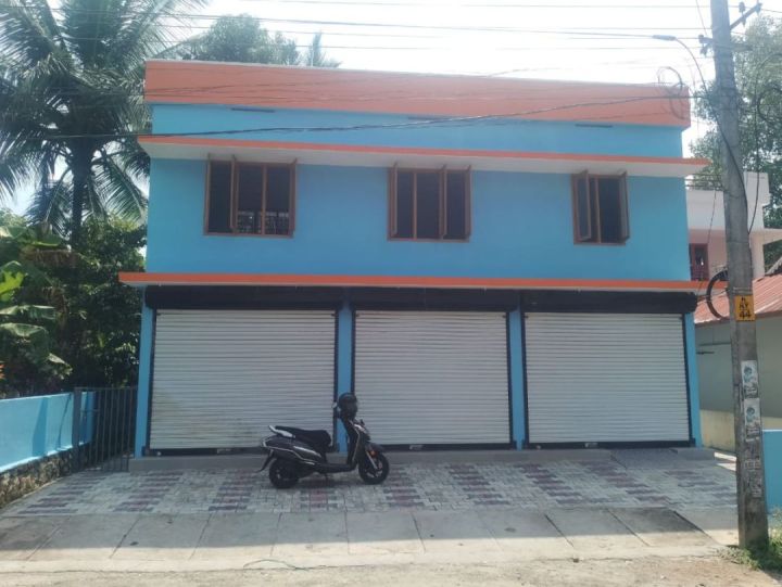 Commercial Building for Rent - Aalmavu Junction , Pullad, Pathanamthitta