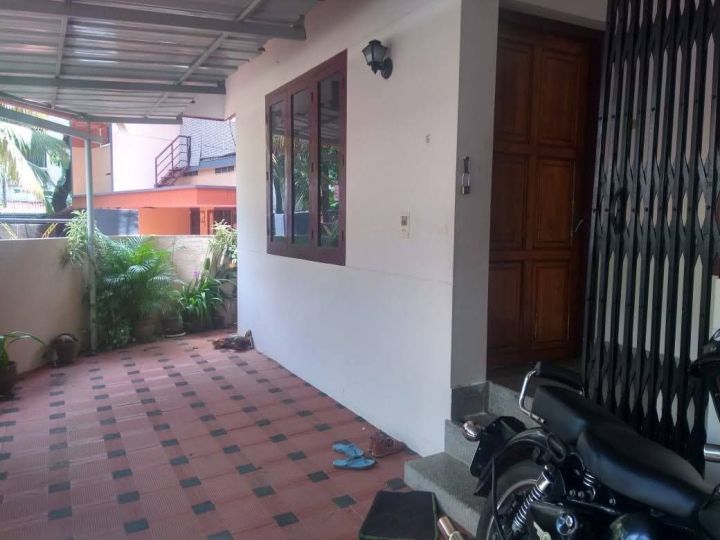 House for Rent – Kowdiar, Thiruvananthapuram