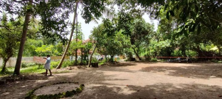 9.5 Cent plot for sale near roadside in Cherthala, Kadakkarappally