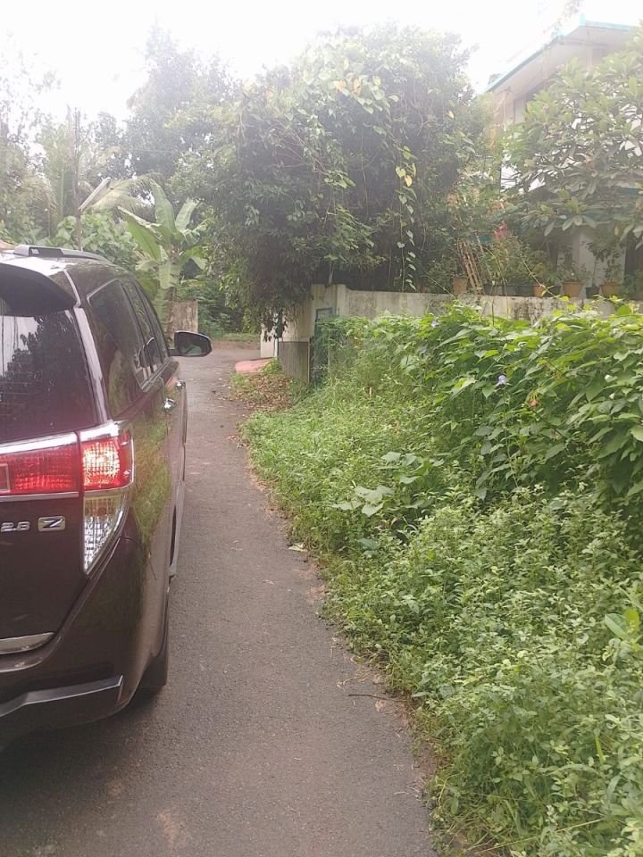Residential Land For Sale in Thiroor, Thrissur.