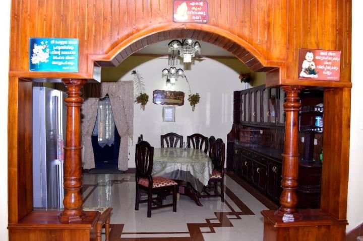 Luxury Architect-Designed House with 60 Cents of Land for Sale – Pannivizha, Adoor