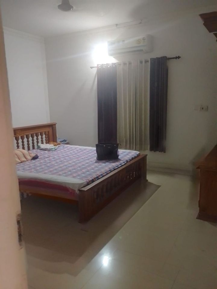 4 BHK House For Sale in Velappaya Near Main road, Thrissur.