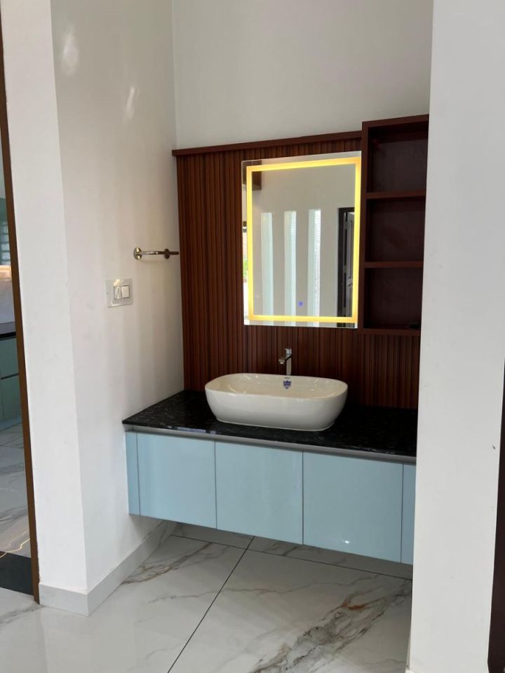 Brand New 4 BHK House For Sale in Kolazhy, Thrissur.