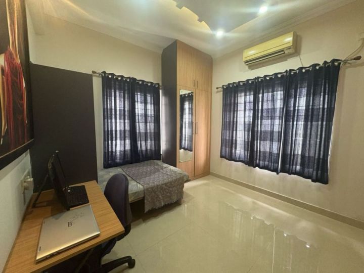2bhk luxury flat at very prime location