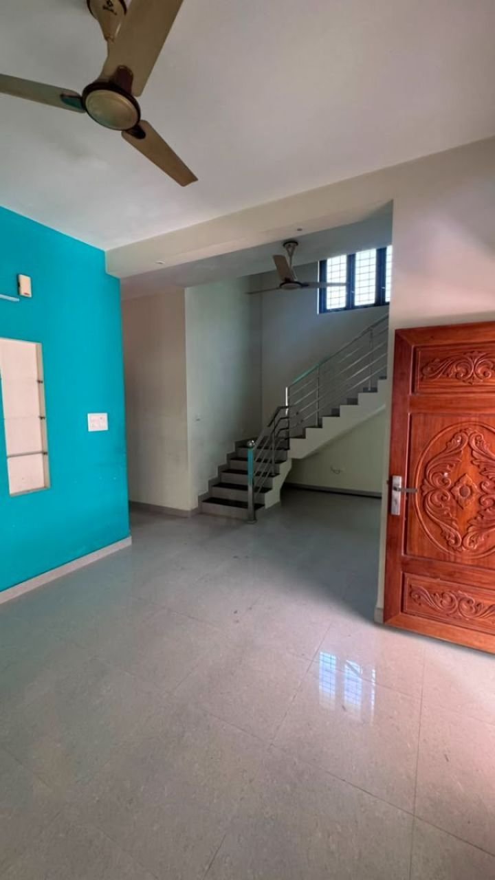 Spacious 2 BHK House for Rent | Separate Floors or Entire House | Prime Location