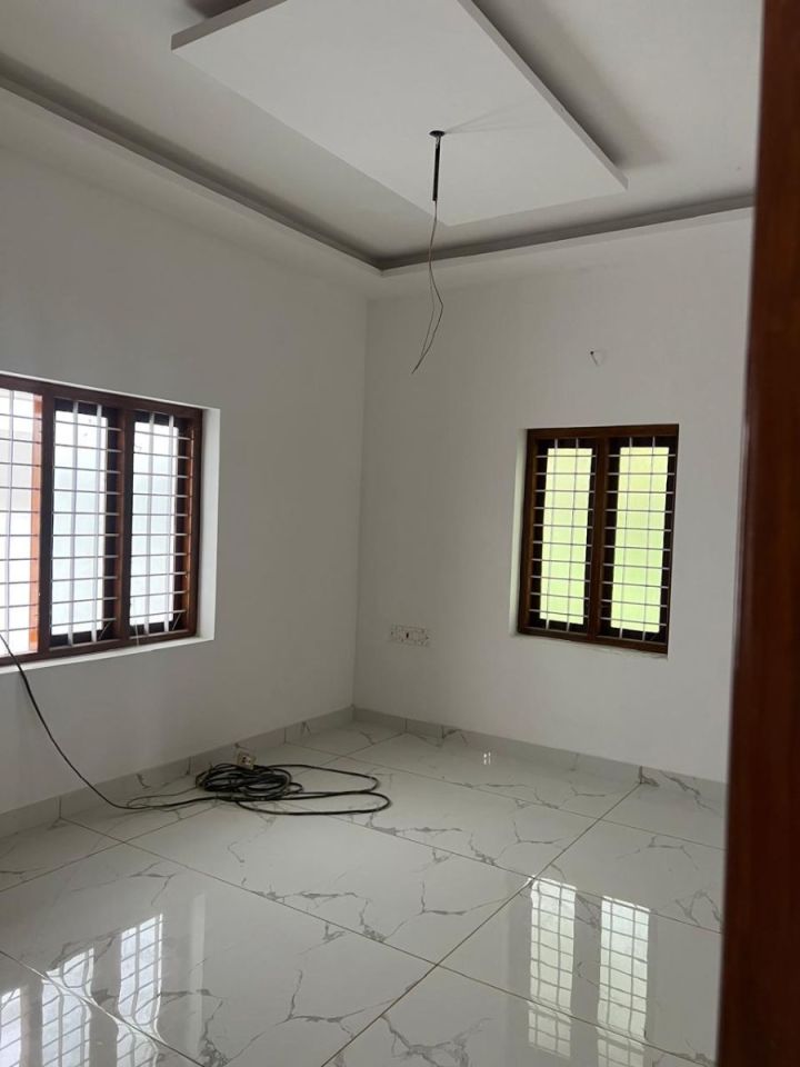 ? 5 BHK Premium House for Sale in Thiroor, Thrissur