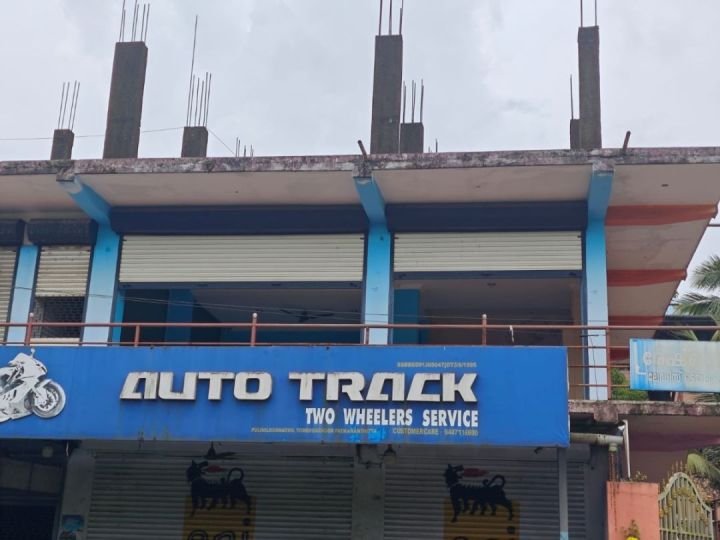 2 Shutter Shop for rent for Office or shop in Pathanamthitta