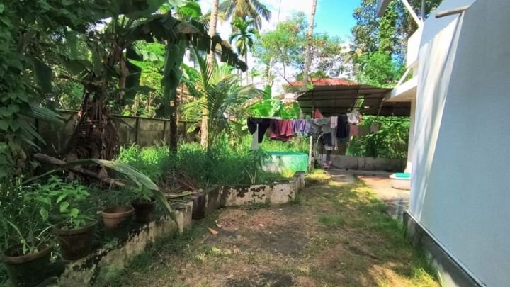 9 cent Residential plot for sale MLA Road Tripunithura