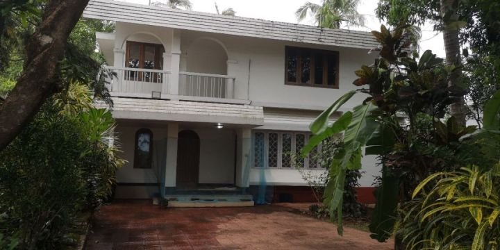 Five bedroom independent villa