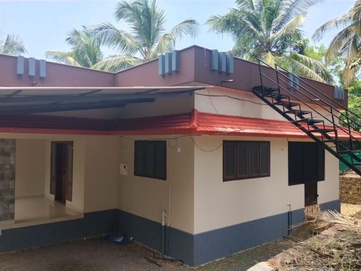 House + Fruit Garden Land, 40 cents, Periye, Kanhangad