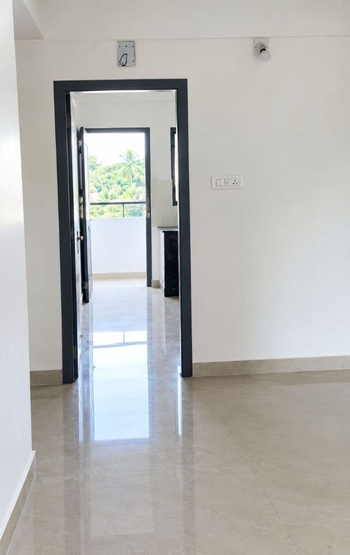 2 BHK Flat for Sale in Thiruvambady, Thrissur