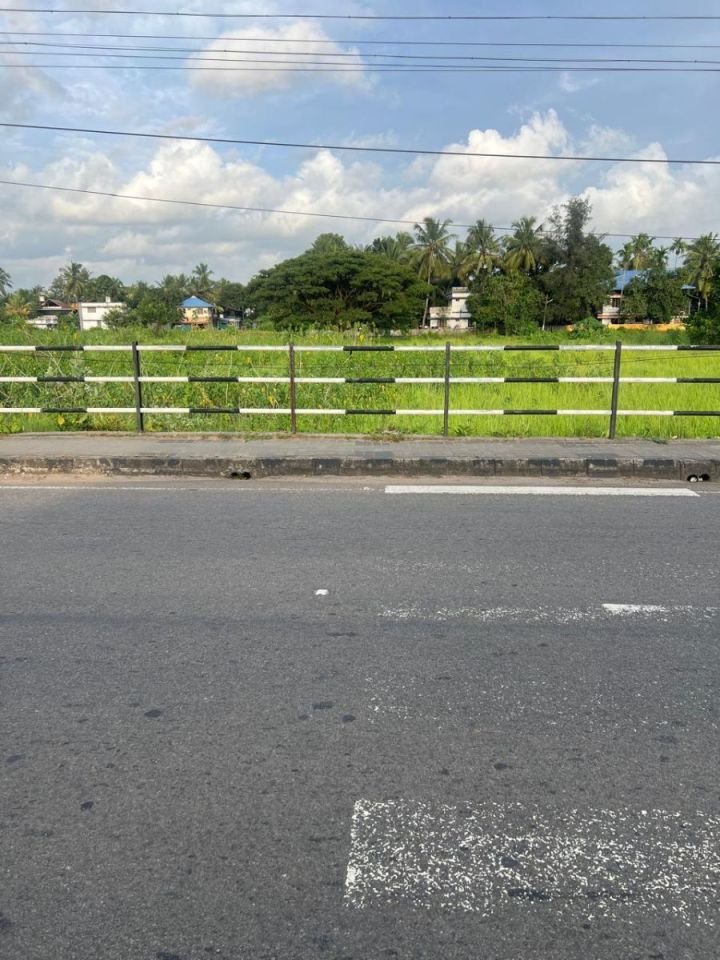 5.5 Acres Commercial Land for Sale – Kolothumpadam, Peringav, Thrissur