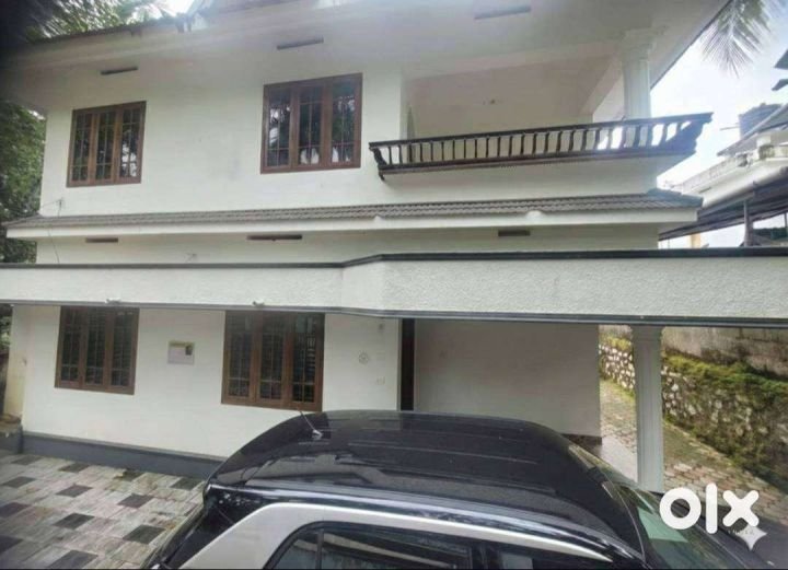 House for Rent Bodhananda Ashram Road, Paroppadi (Calicut)