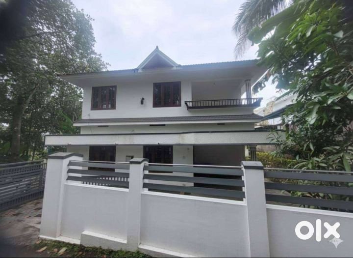House for Rent Bodhananda Ashram Road, Paroppadi (Calicut)
