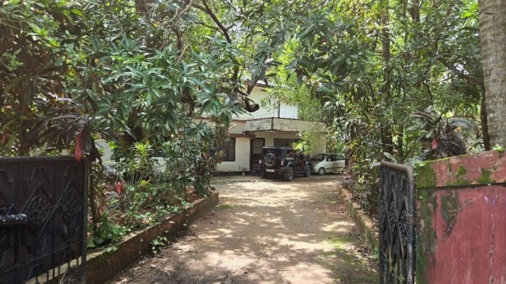 Five bedroom independent villa