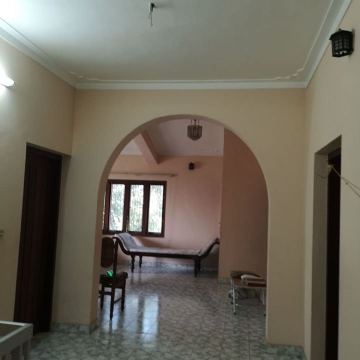 Five bedroom independent villa