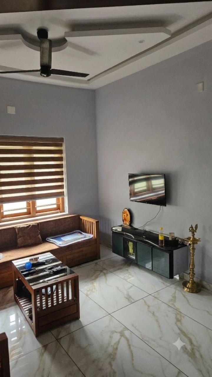 2000 Sqft House For Sale, Vengola Ernakulam