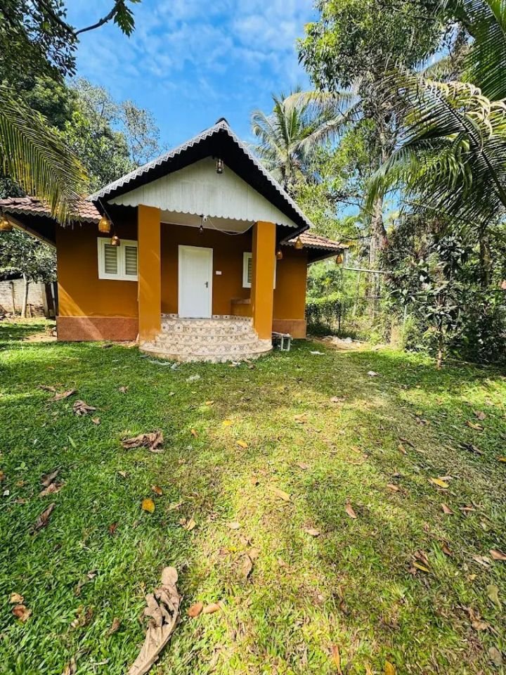 HomeStay running business farm house at Maniyankode Kalpetta