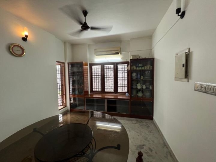 Independent house for rent / sale