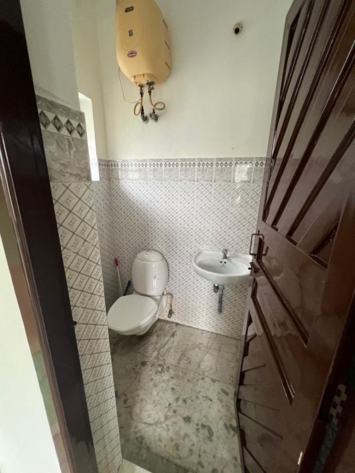Independent house for rent / sale