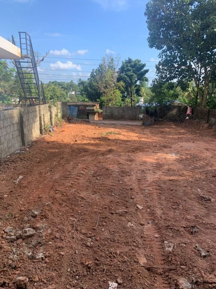 5.1 cent Prime Residential Land for Sale in Thevakkal, Kochi