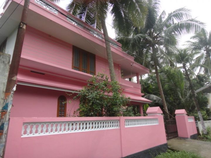 2400 sq ft Villa for sale