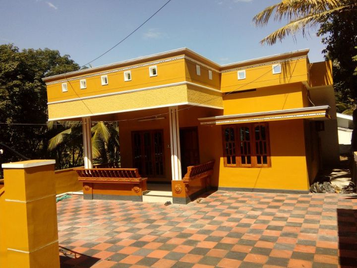 1100 sqft house in 5 cent plot in attingal