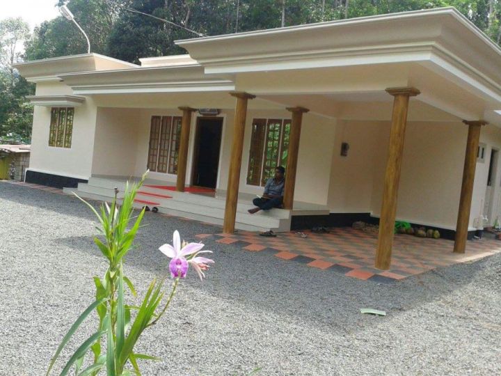 14 cent with House,3 Bedroom, 2 kitchen,3Bathroom,large work area,sit out & car porch