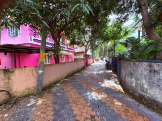 5 cents near kazhakoottam junction