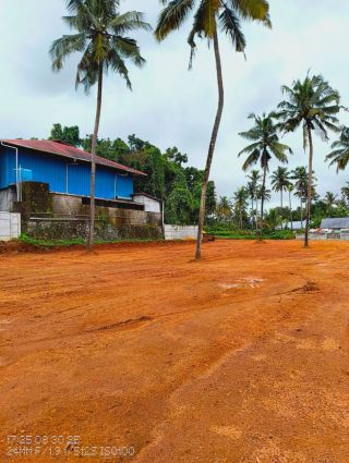 Land for sale at Ollur, Thrissur