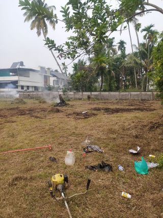 Property Sale – North Paravoor (25 Cents)