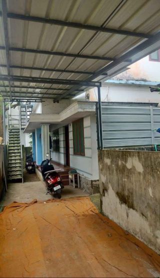 3BHK Double-Storey House for Sale in Arimbur, Thrissur
