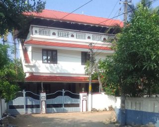 5 Cents Villa with 4 BHK Semi Furnished Villa with 3 car packing