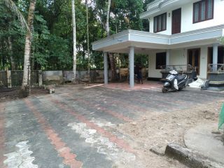 Prime Land with 3-Bedroom House in Kannamangalam North, Alappuzha