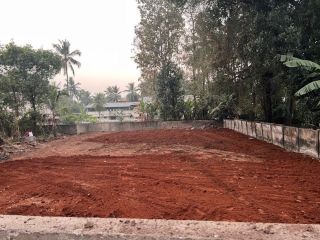Commercial land in Thrissur