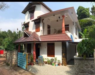 Traditional Kerala Style 3BHK Home Near Kovalam | 5.5 Cent | Close to NH & Christ College